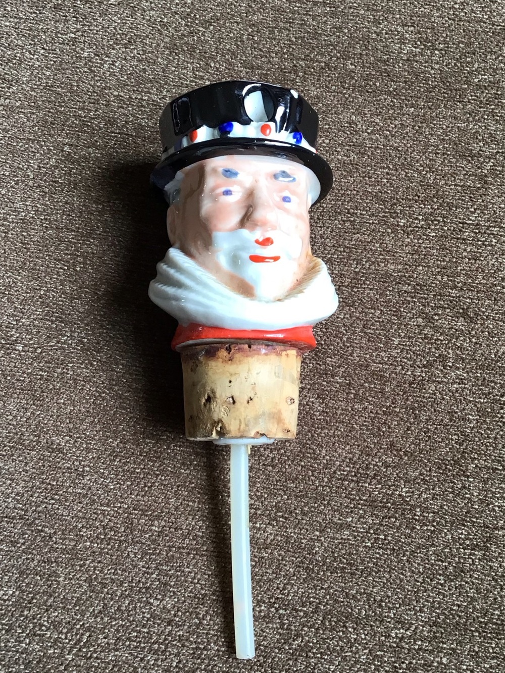 Vintage 1950s Wade Porcelain Beefeater Gin Bottle Topper Dispenser
